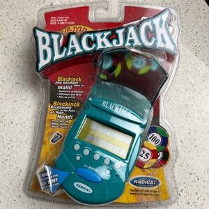 Radica Blackjack Flip Top Electronic Hand Held Game New Sealed Dated 2001 Vtg